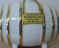 カミュ ナポレオン樽型陶器ボトル